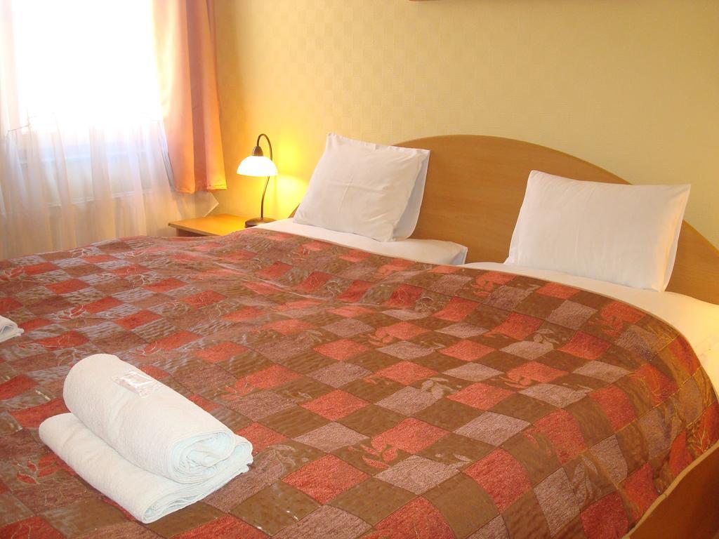 Hotel Arany Trofea Eger Rum bild